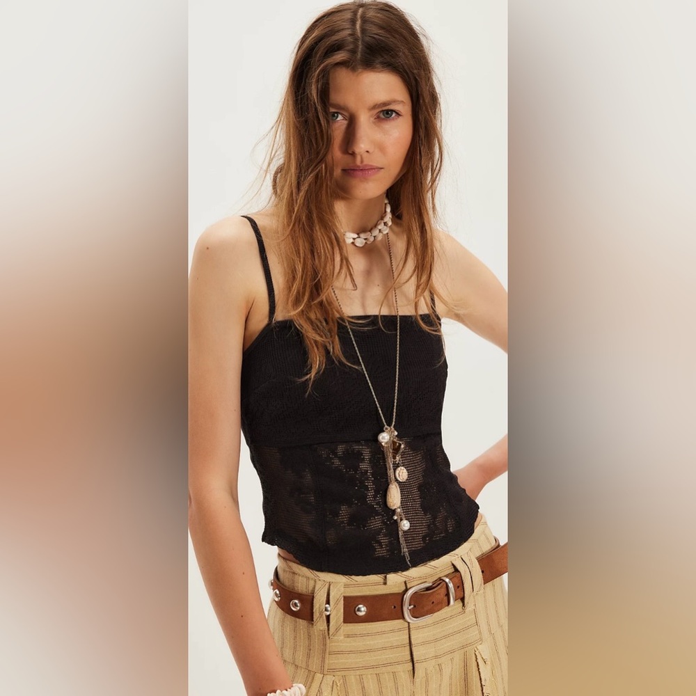 NWT FREE PEOPLE PLACE ME IN LACE TANK